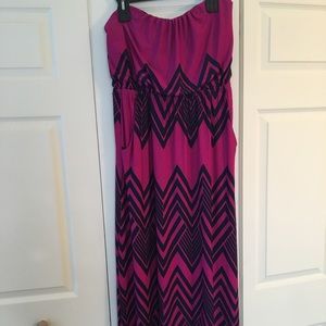 Maxi dress with pockets